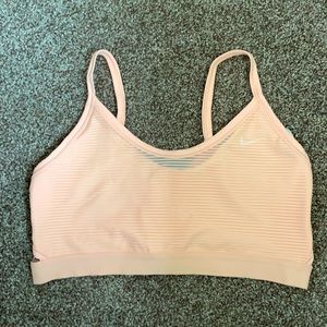 Nike spots bra
